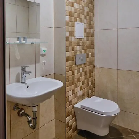 Splendid Hotel 2*